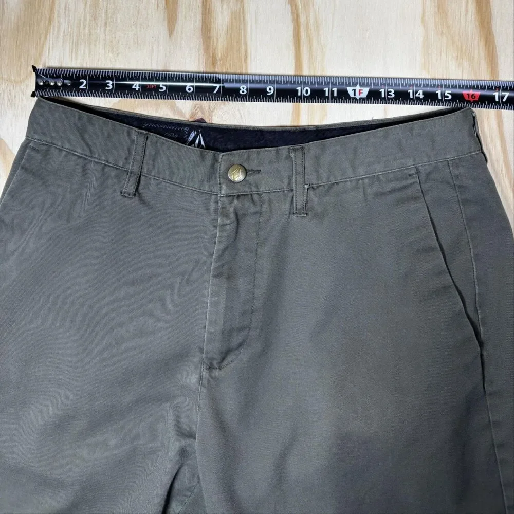 Volcom Shorts Mens 33in Green Frickin Chino Flat Front Casual Corpo Class